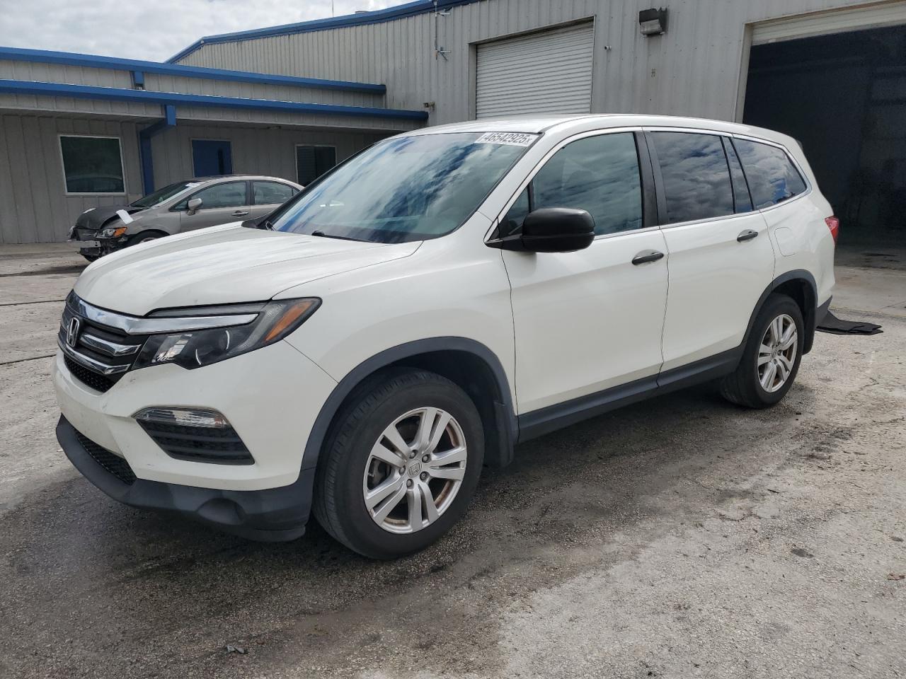 2017 HONDA PILOT LX