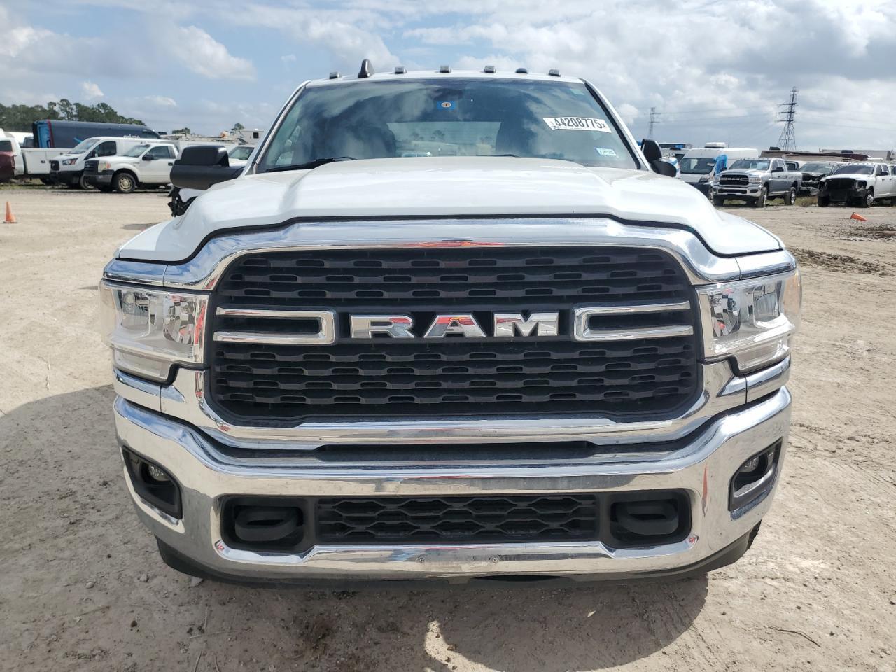 2022 RAM 2500 BIG H - Image 5