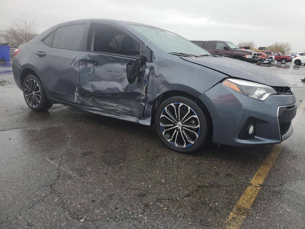 2016 TOYOTA COROLLA L - Image 4