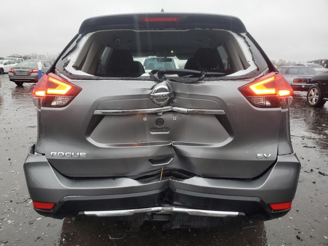 2017 NISSAN ROGUE S - Image 6