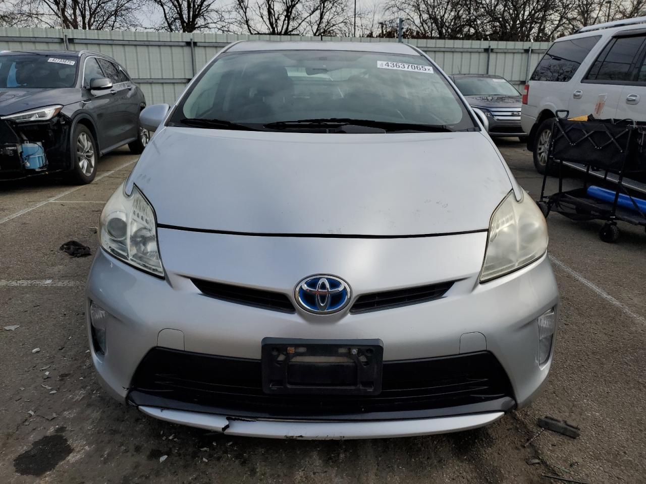 2013 TOYOTA PRIUS - Image 5