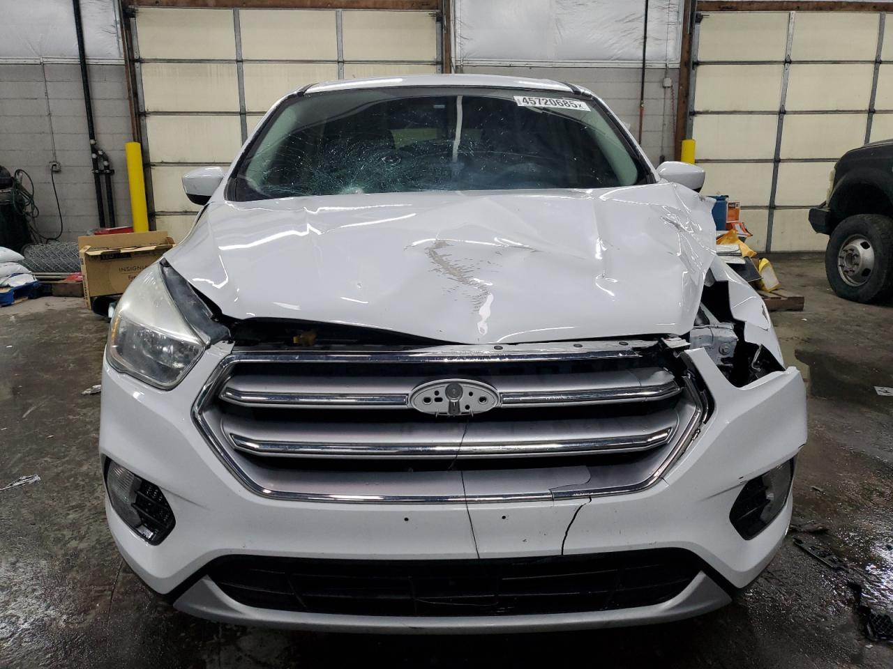 2017 FORD ESCAPE SE - Image 5