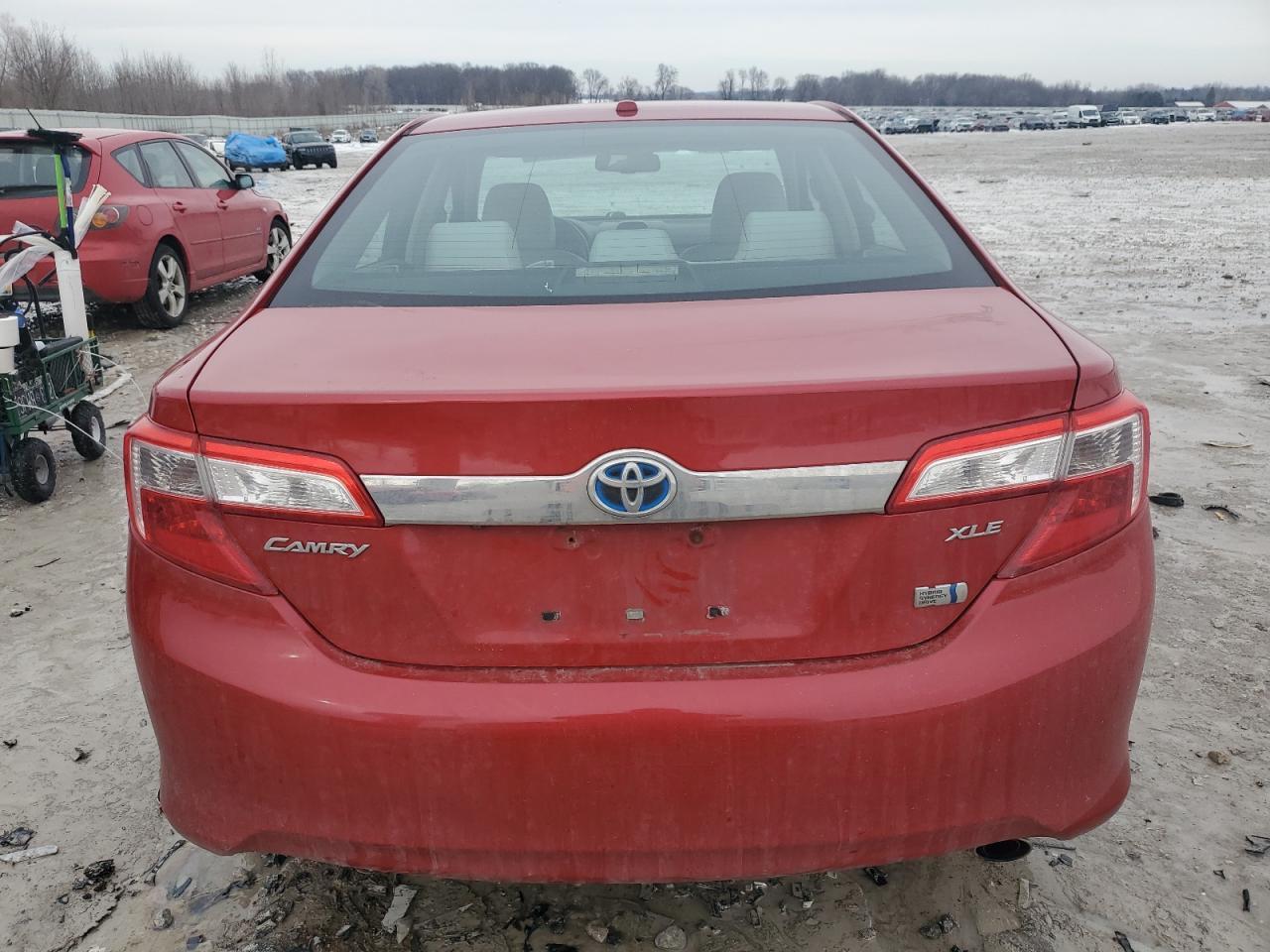 2012 TOYOTA CAMRY HYBR - Фото 6