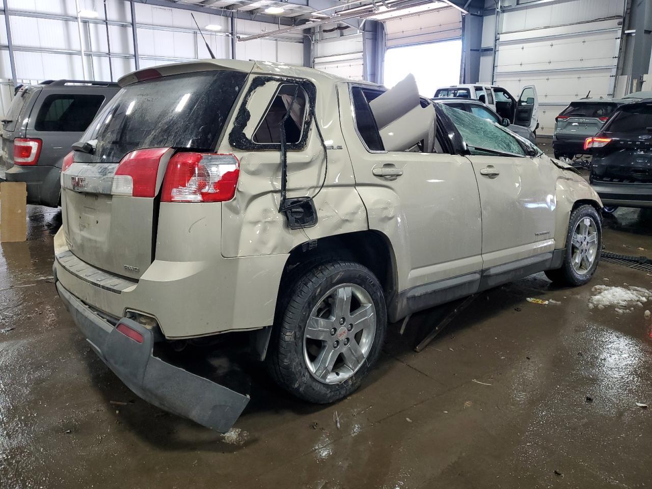 2012 GMC TERRAIN SL - Image 3