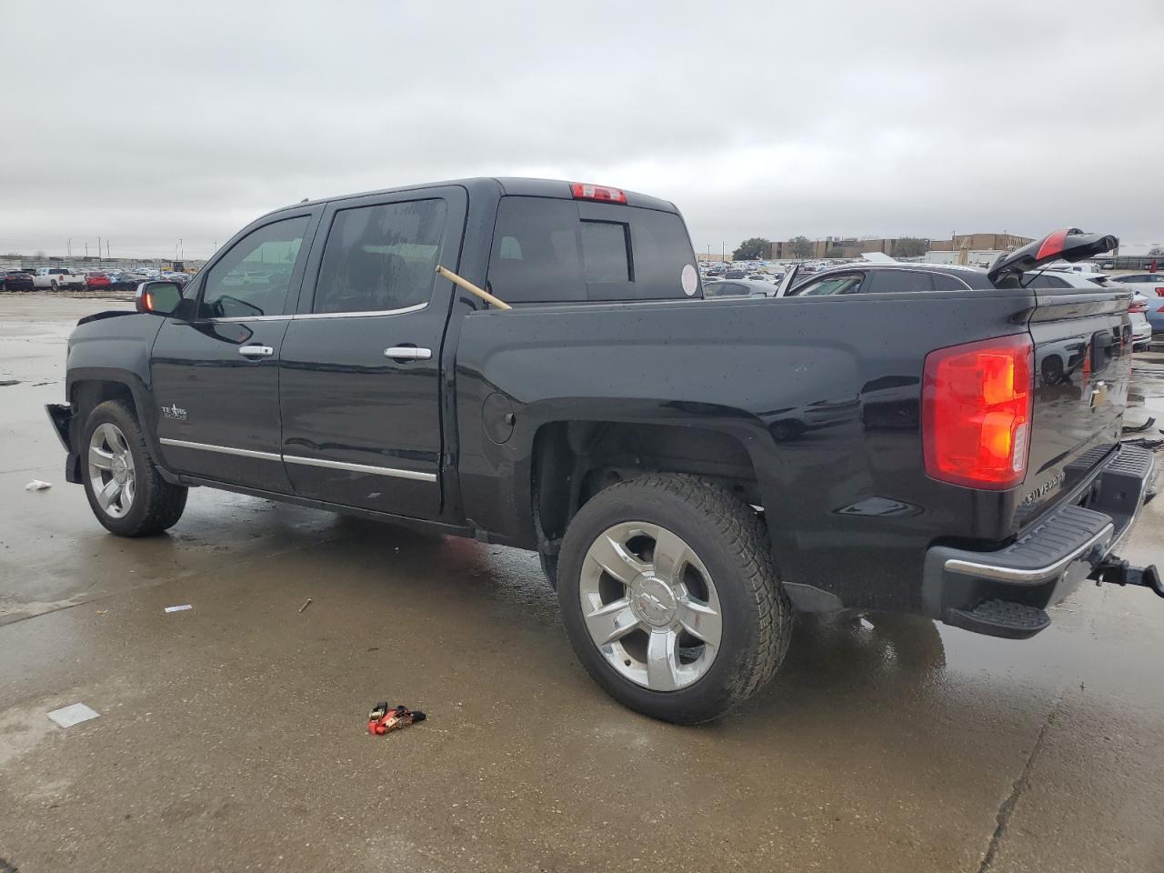 2017 CHEVROLET SILVERADO - Фото 2