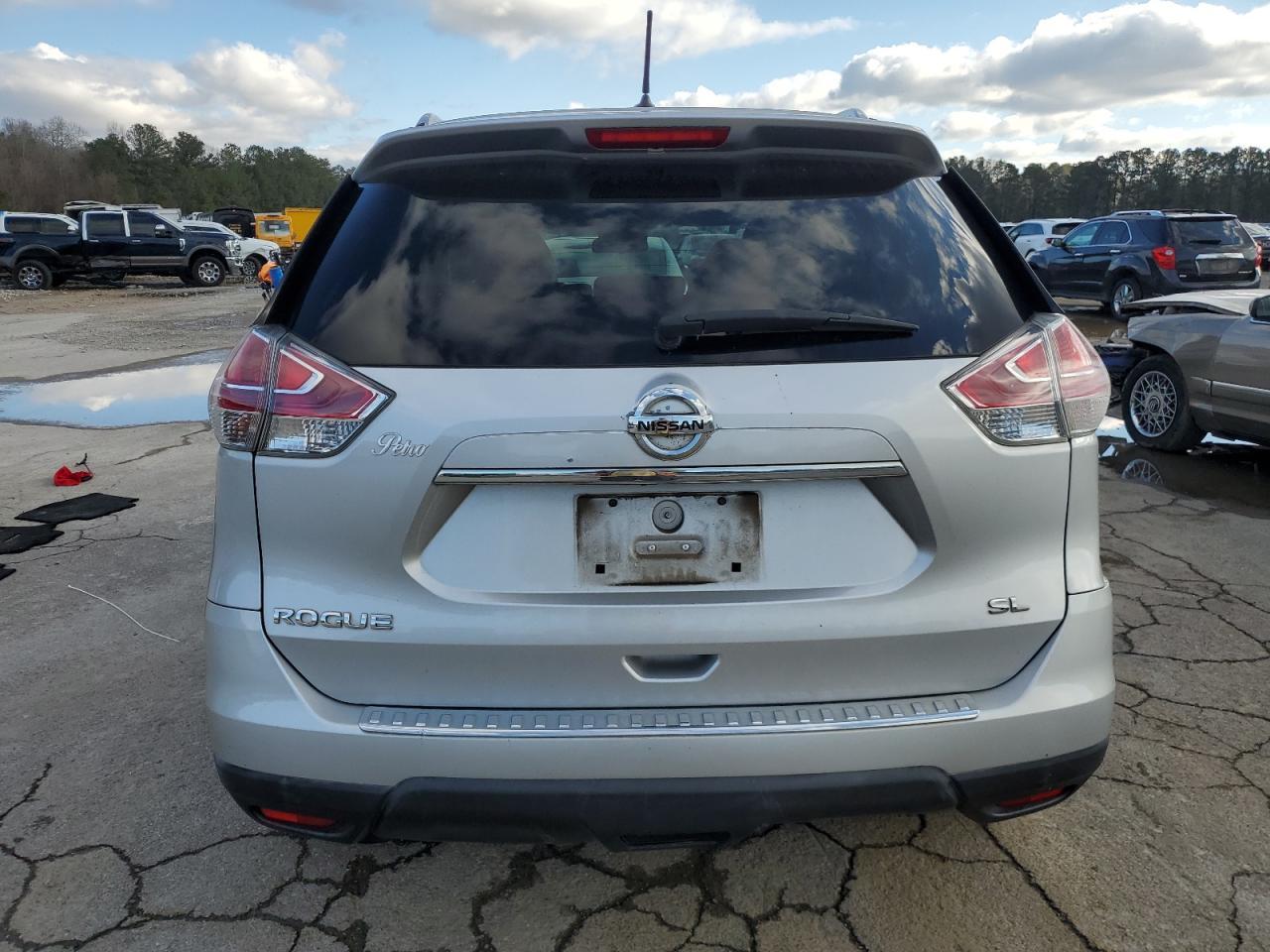 2015 NISSAN ROGUE S - Image 6