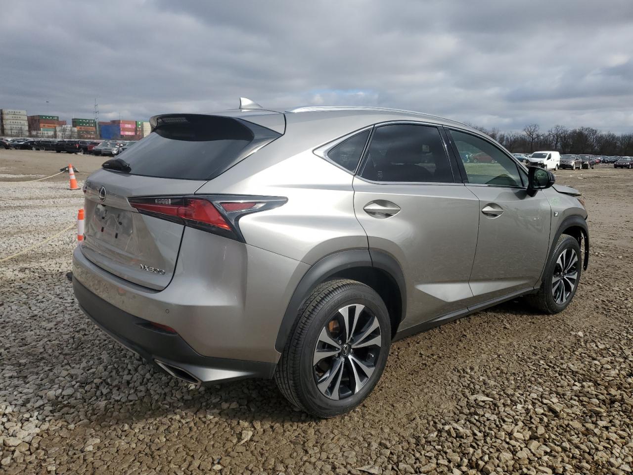 2020 LEXUS NX 300 F S - Фото 3
