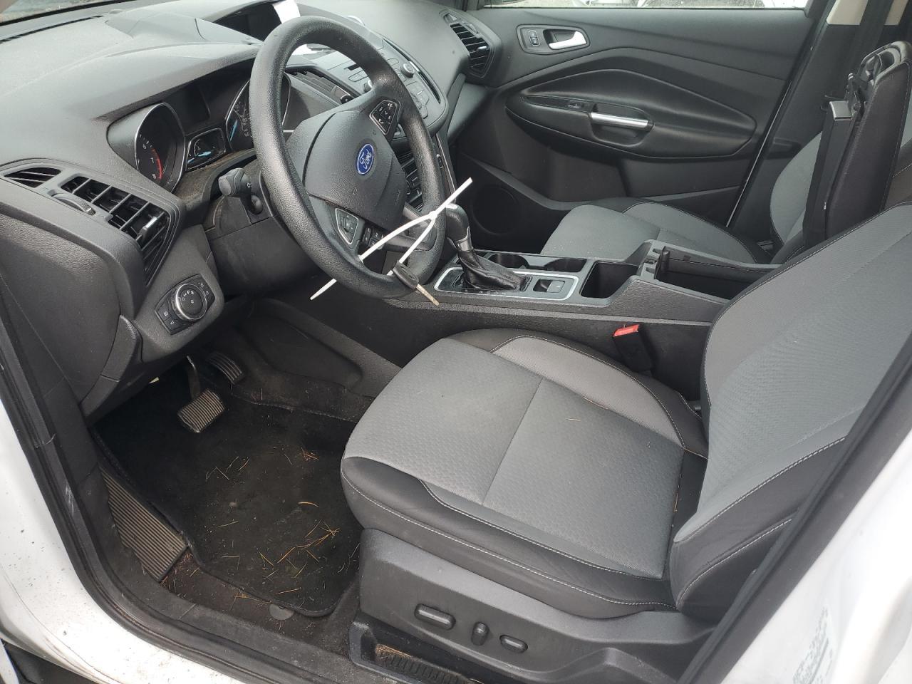 2017 FORD ESCAPE SE - Фото 7