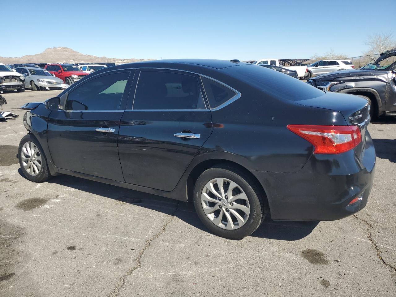 2018 NISSAN SENTRA S - Фото 2
