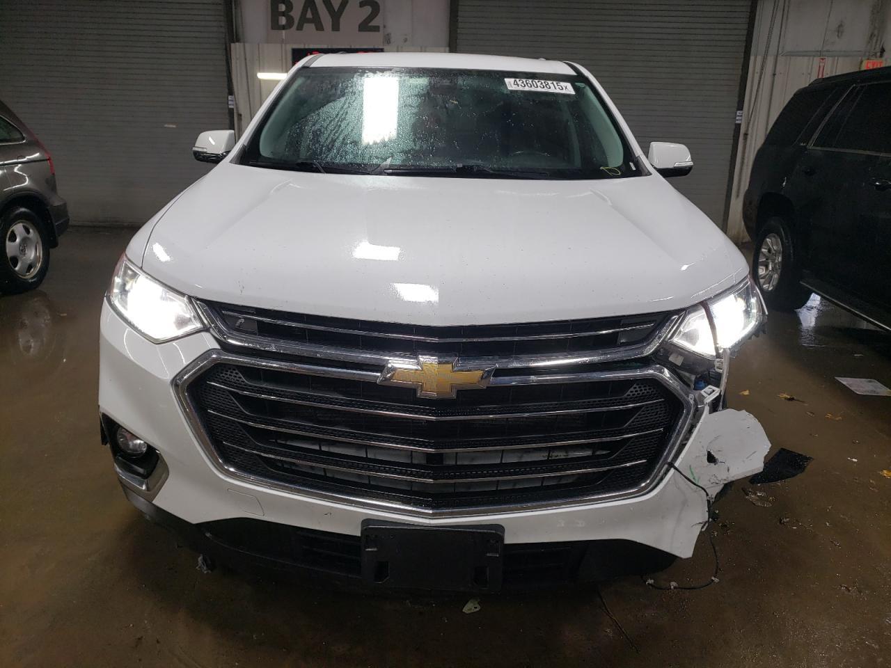 2020 CHEVROLET TRAVERSE L - Фото 5