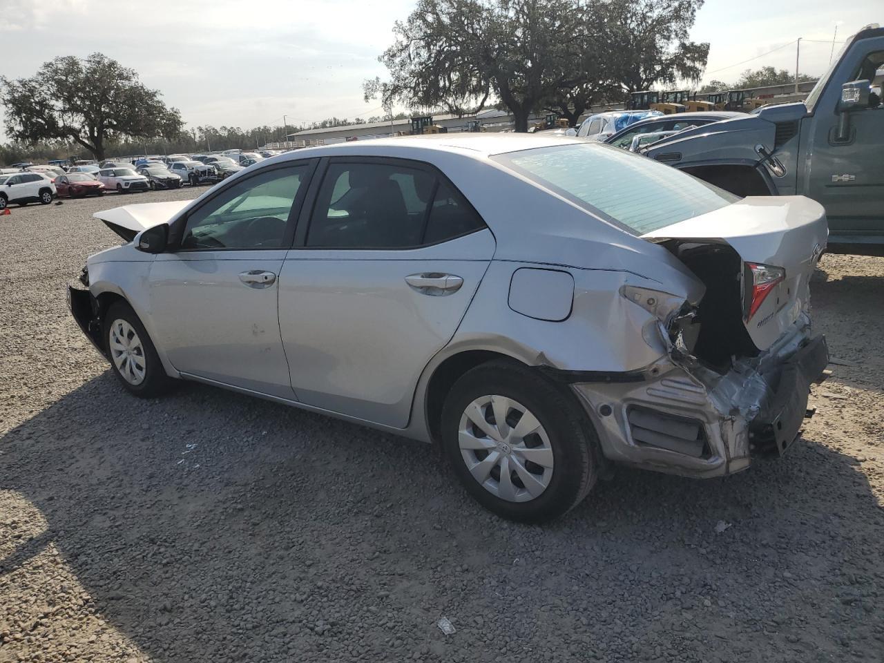 2016 TOYOTA COROLLA L - Фото 2