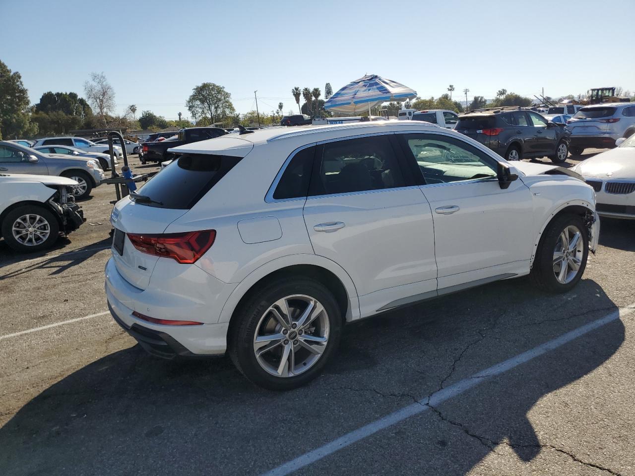 2022 AUDI Q3 PREMIUM - Фото 3