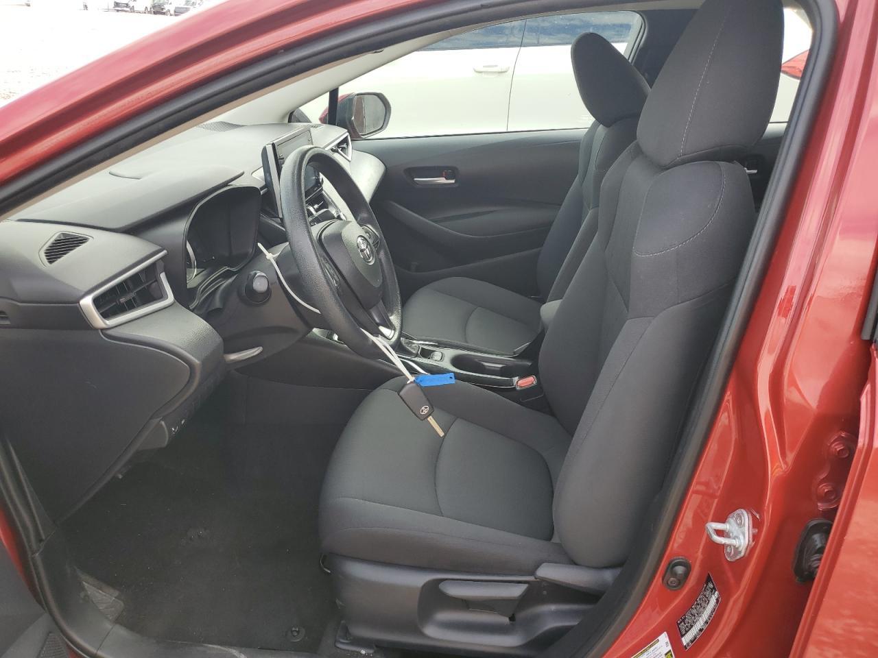 2021 TOYOTA COROLLA LE - Фото 7
