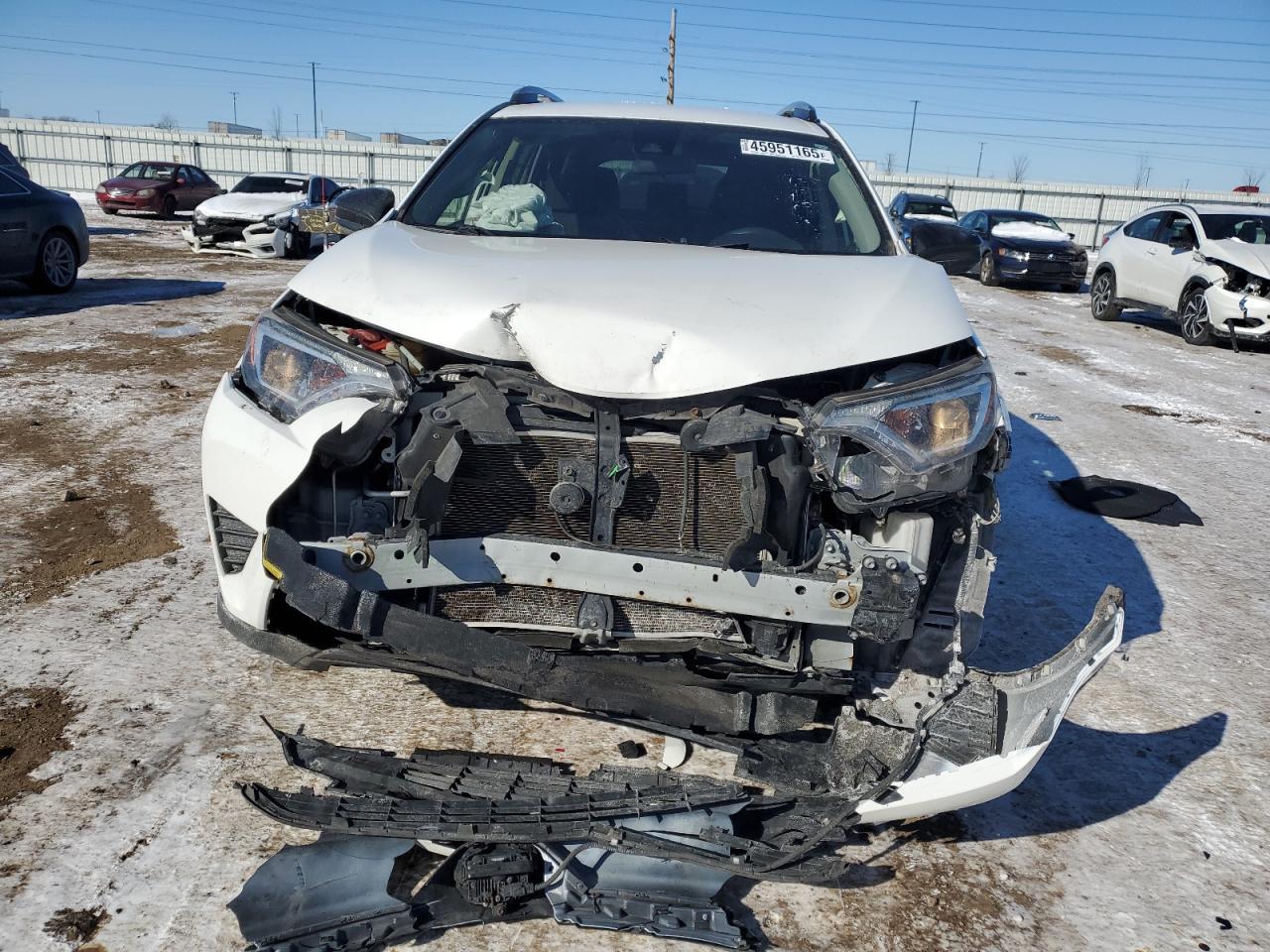 2017 TOYOTA RAV4 LE - Image 5