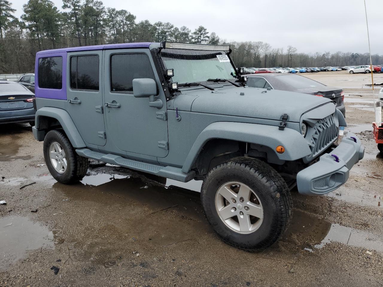 2014 JEEP WRANGLER U - Image 4