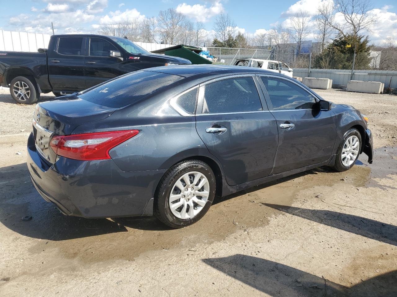 2018 NISSAN ALTIMA 2.5 - Фото 3