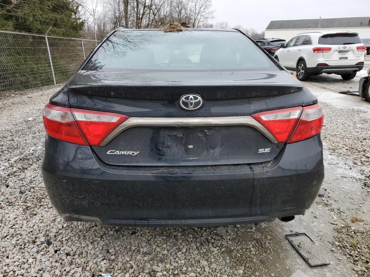 2016 TOYOTA CAMRY LE - Image 6