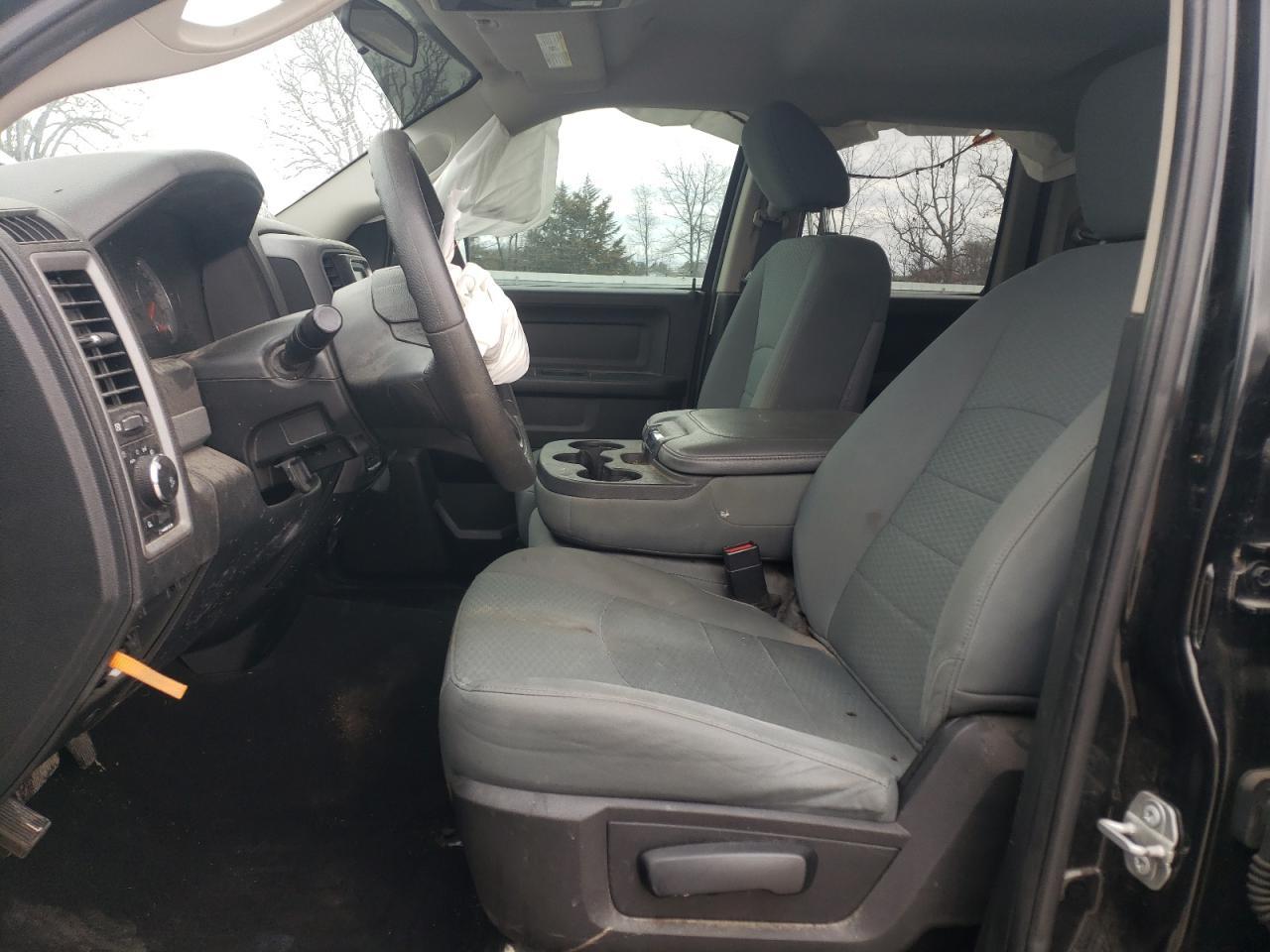 2018 RAM 1500 ST - Image 7