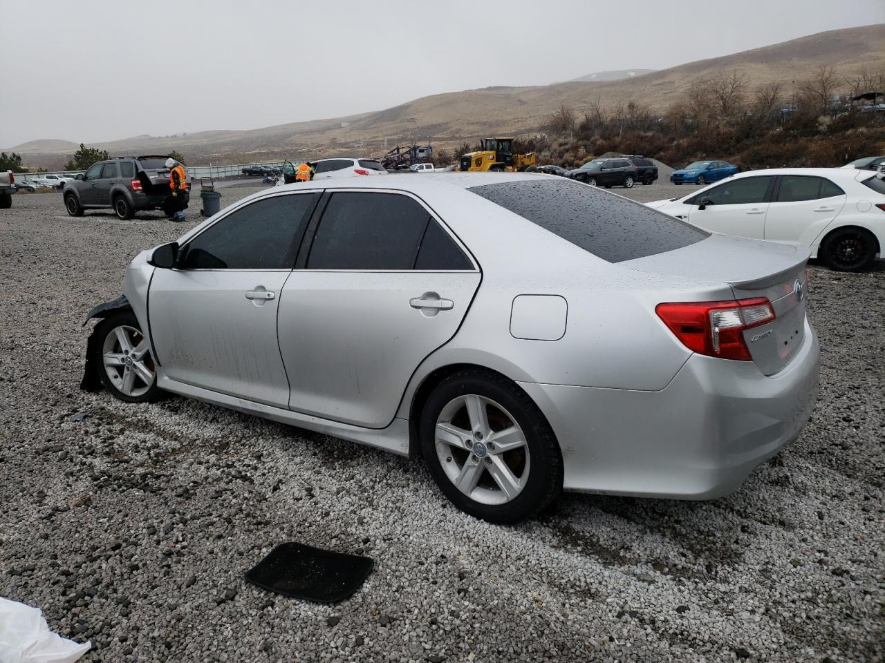 2013 TOYOTA CAMRY L - Image 2