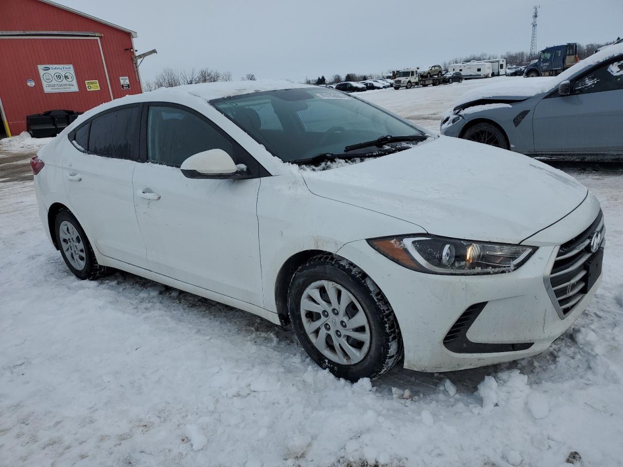 2018 HYUNDAI ELANTRA SE - Фото 4