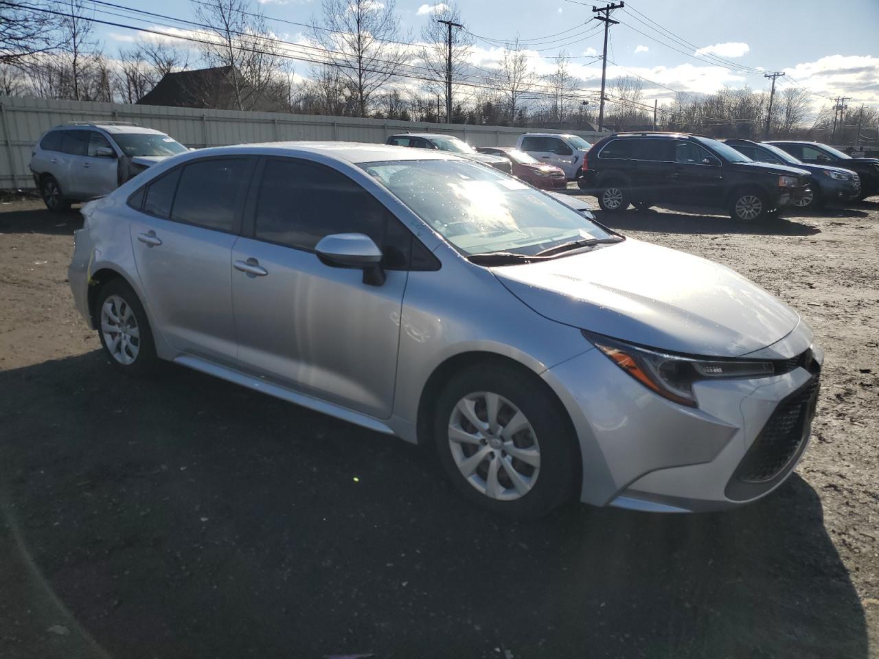 2020 TOYOTA COROLLA LE - Image 4