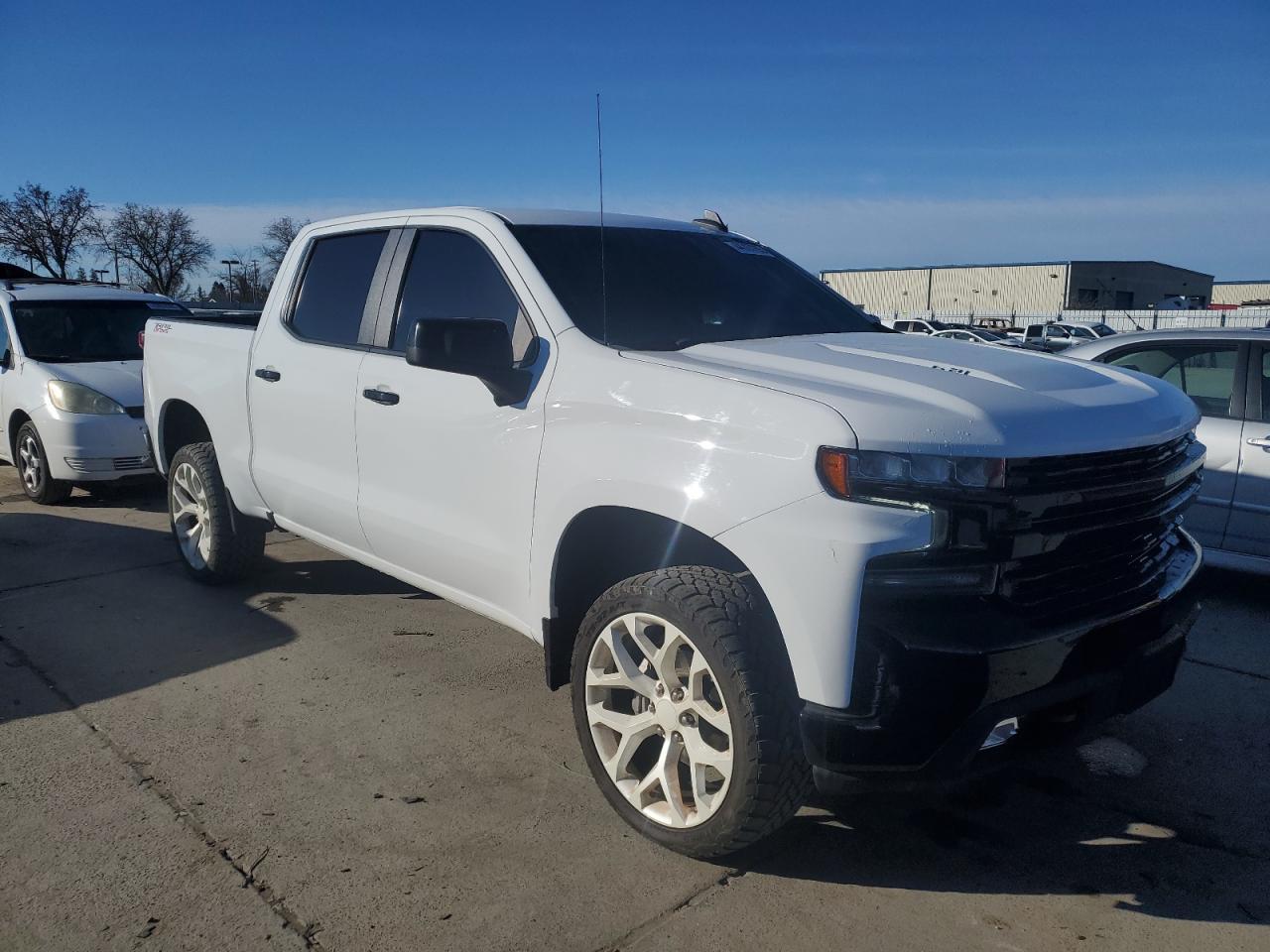 2021 CHEVROLET SILVERADO - Фото 4