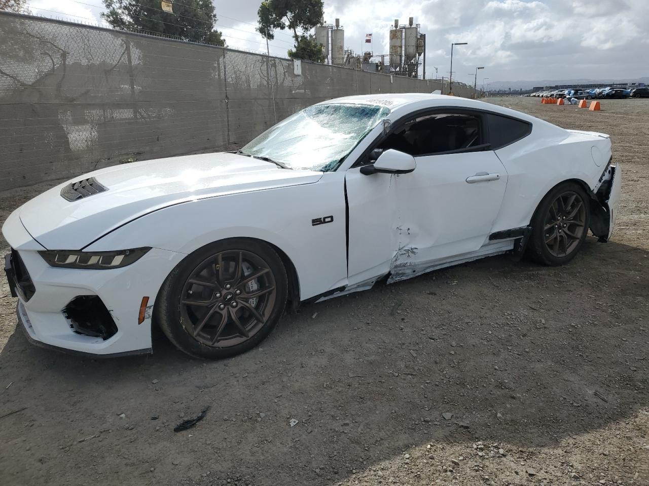 2024 FORD MUSTANG GT