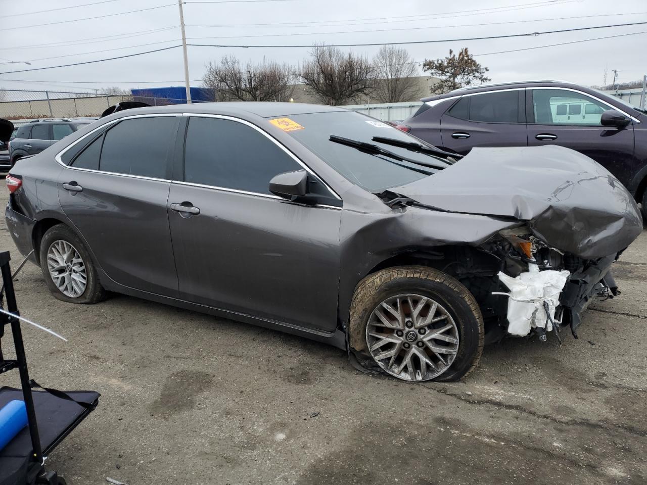 2017 TOYOTA CAMRY LE - Фото 4