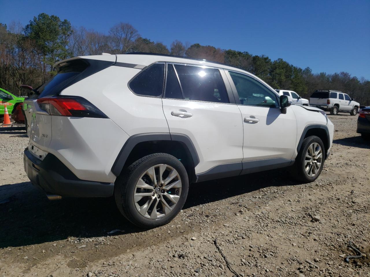 2020 TOYOTA RAV4 XLE P - Image 3