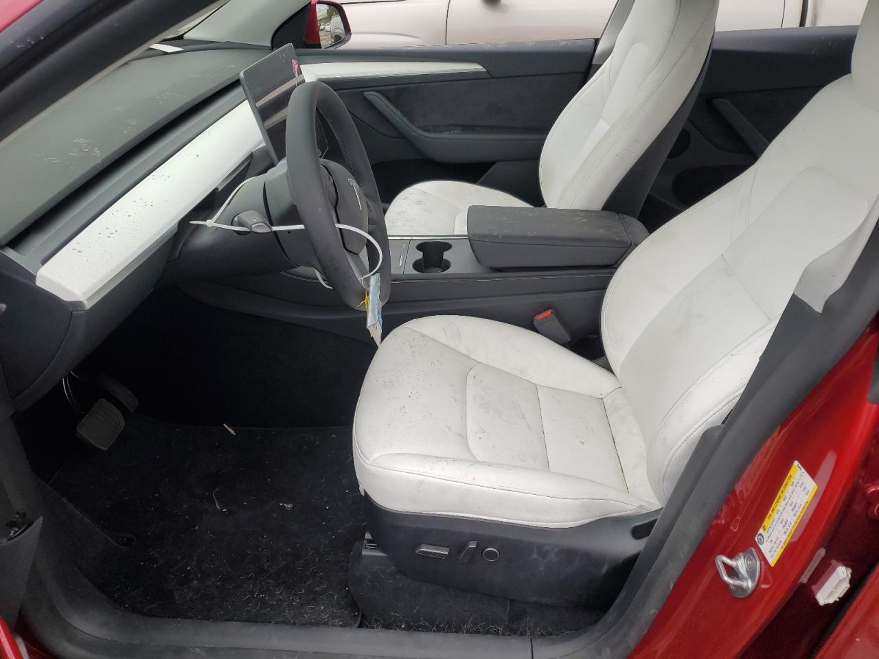 2025 TESLA MODEL Y - Image 7