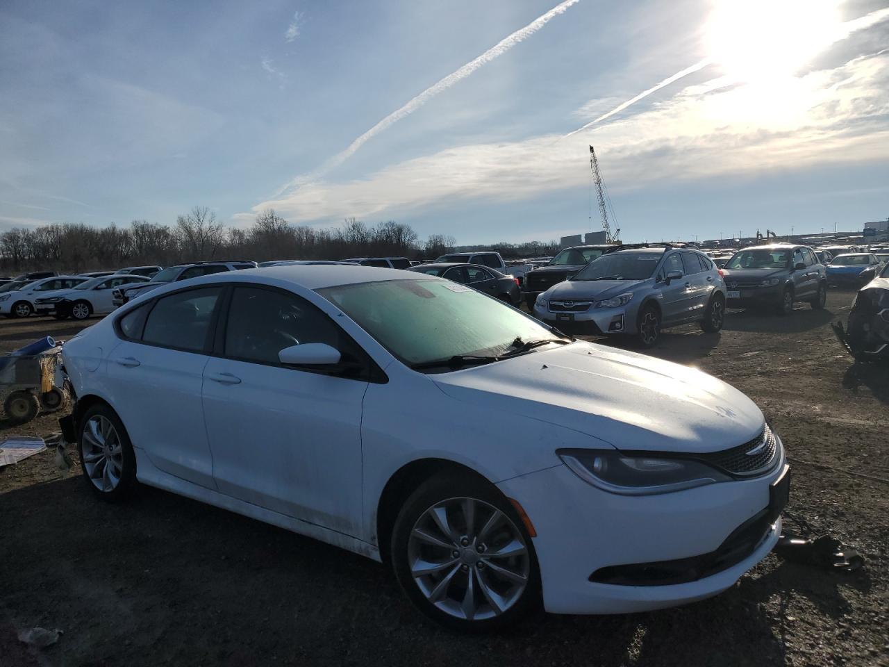 2015 CHRYSLER 200 S - Image 4