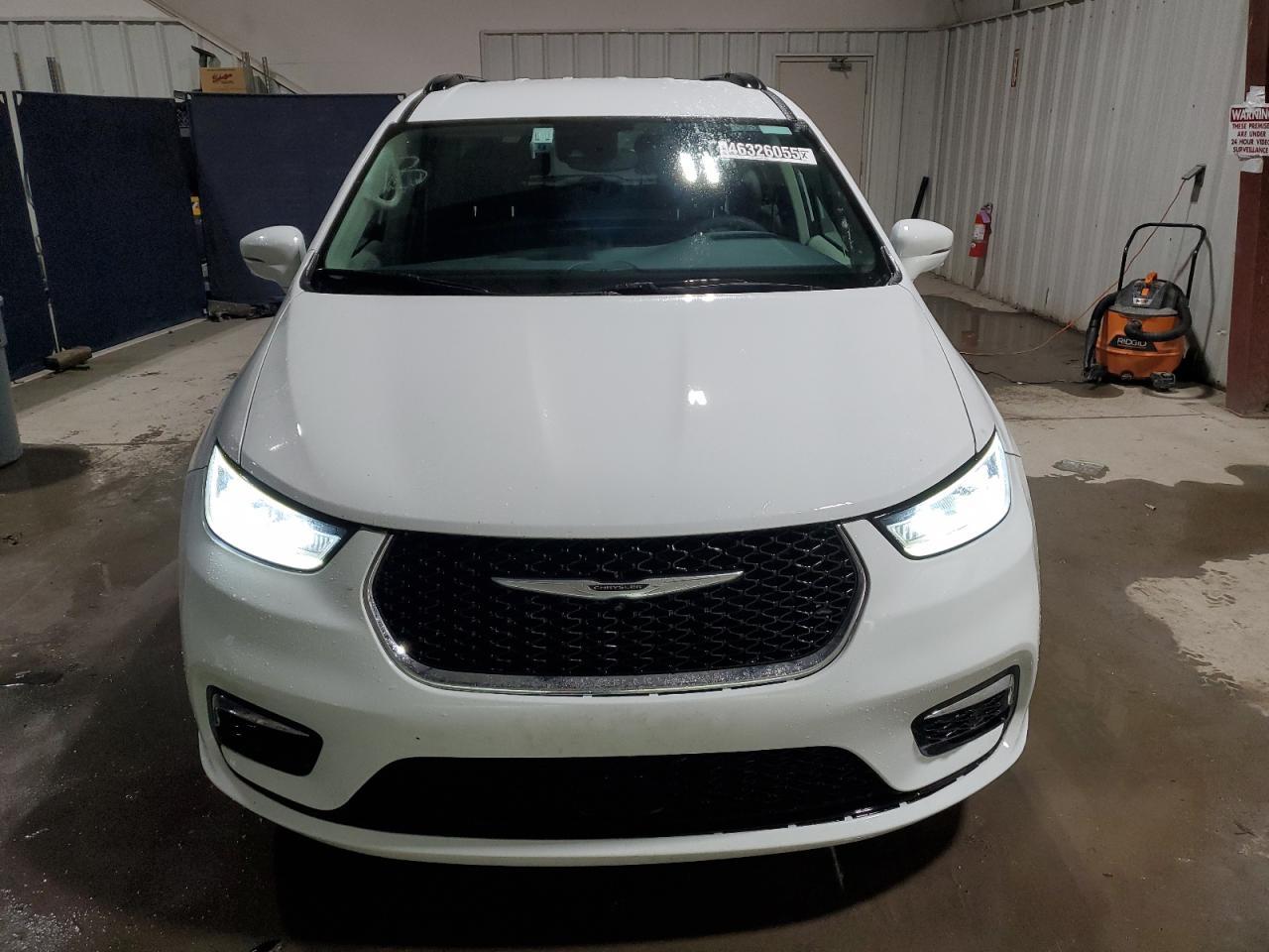 2022 CHRYSLER PACIFICA T - Image 5