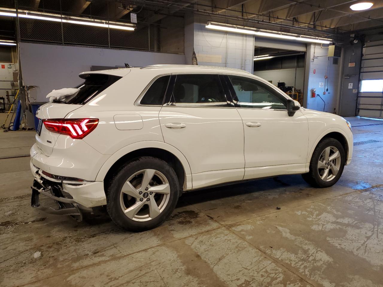 2021 AUDI Q3 PREMIUM - Image 3