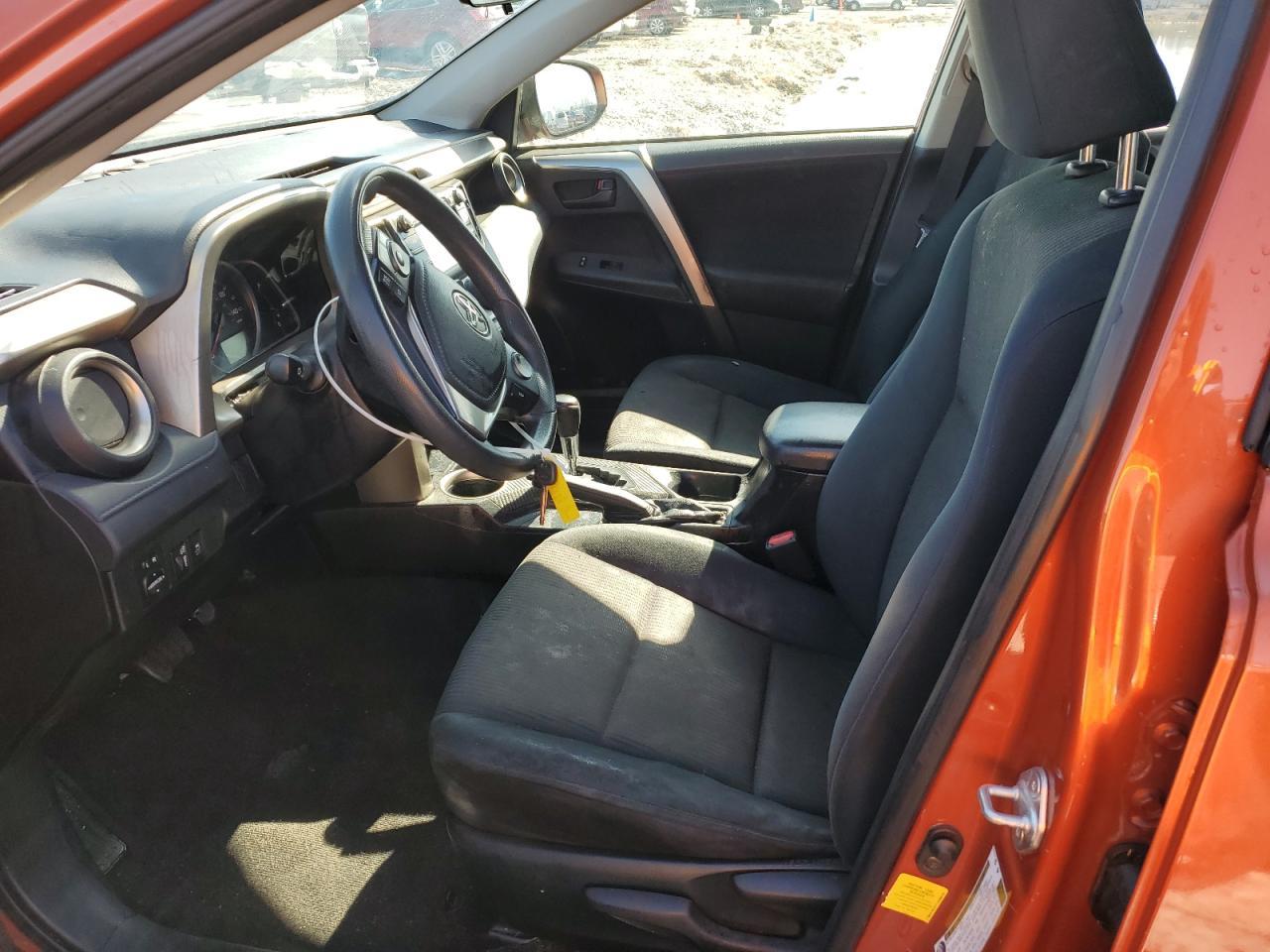 2015 TOYOTA RAV4 LE - Image 7
