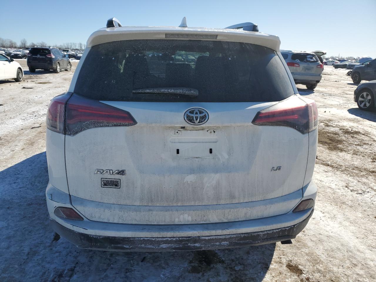 2017 TOYOTA RAV4 LE - Image 6