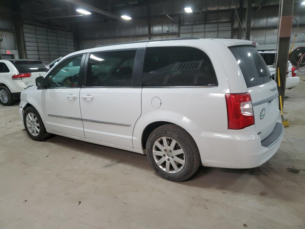 2014 CHRYSLER TOWN & COU - Фото 2