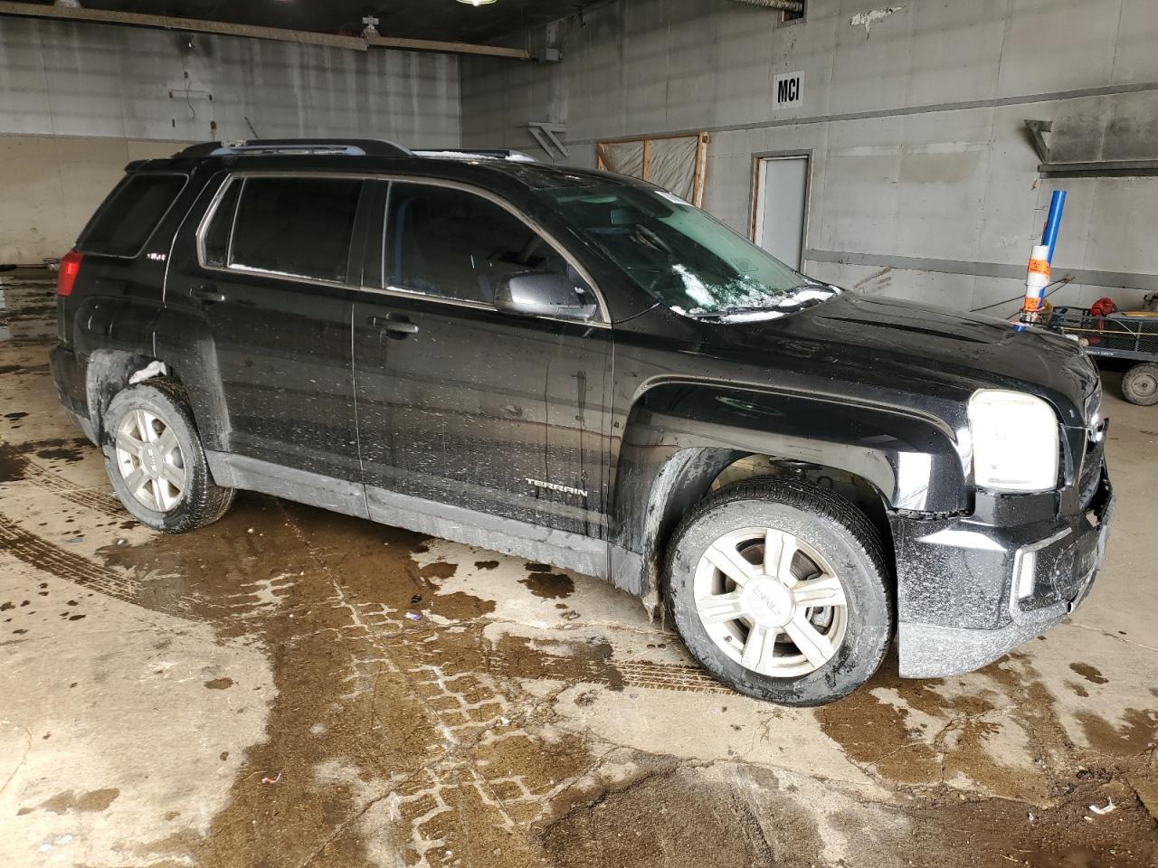 2016 GMC TERRAIN SL - Image 4
