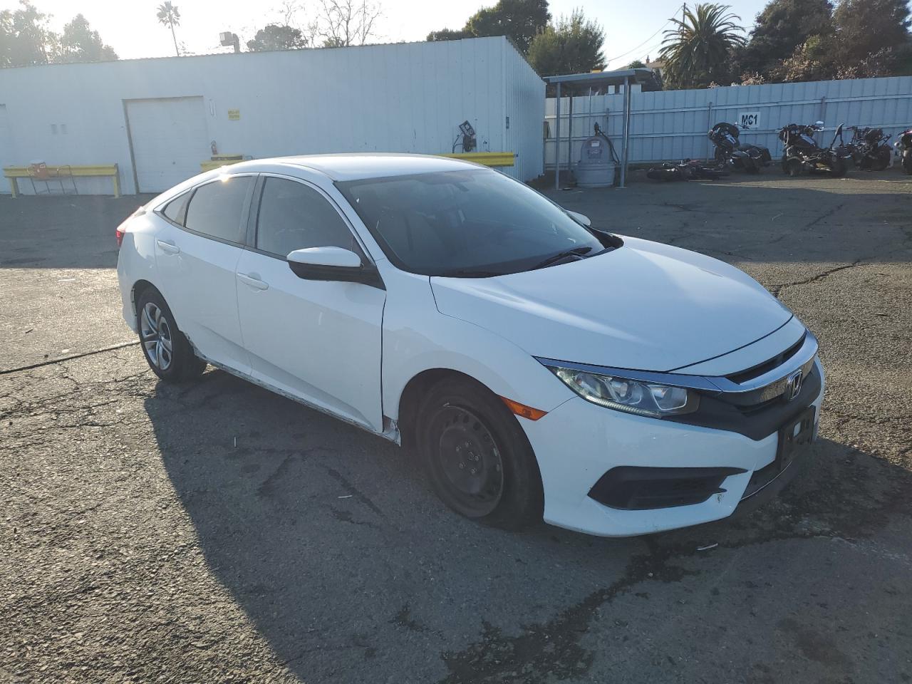 2017 HONDA CIVIC LX - Image 4