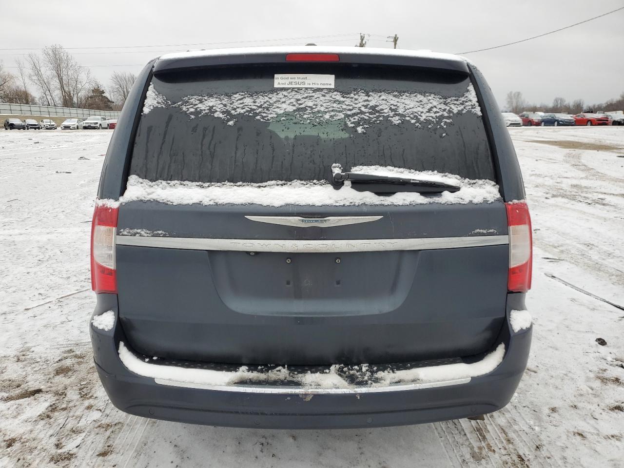 2014 CHRYSLER TOWN & COU - Фото 6