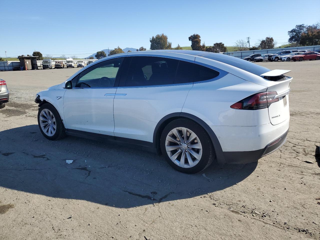 2016 TESLA MODEL X - Image 2