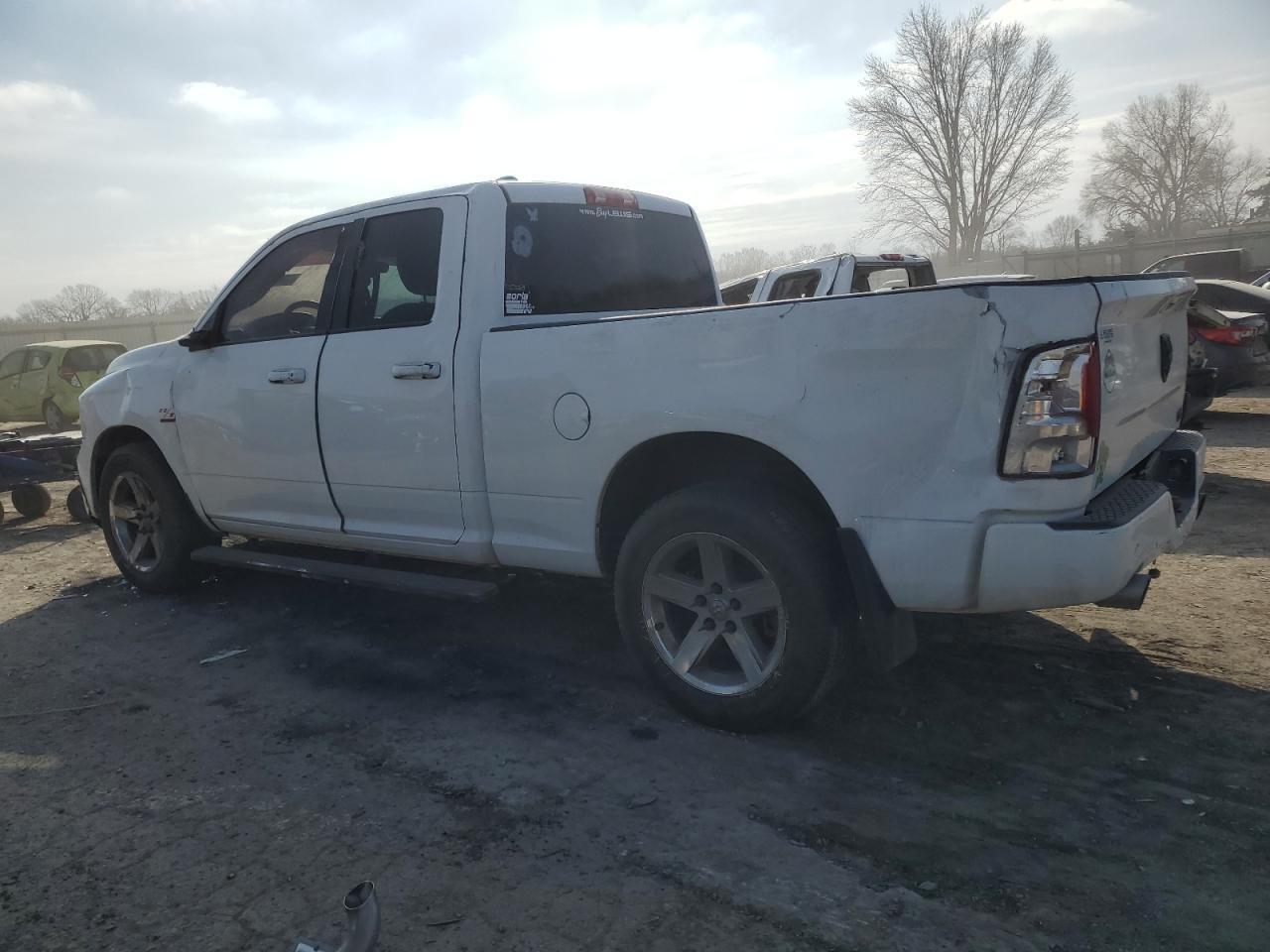2017 RAM 1500 ST - Image 2