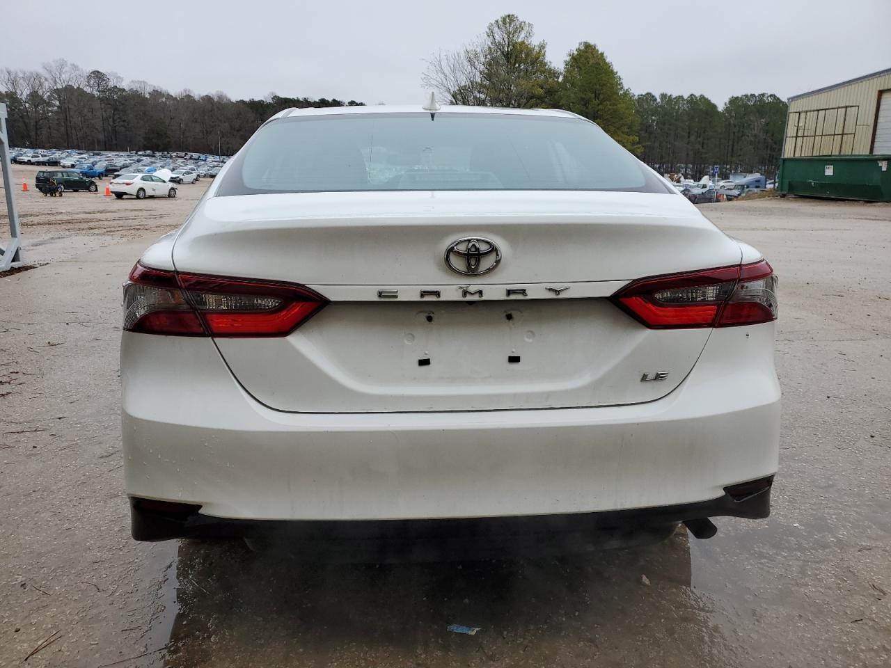2023 TOYOTA CAMRY LE - Фото 6