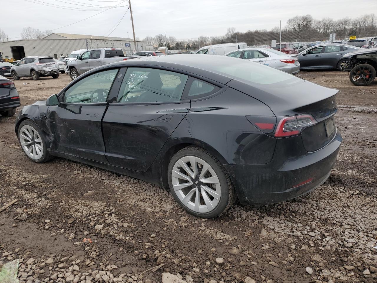 2022 TESLA MODEL 3 - Image 2