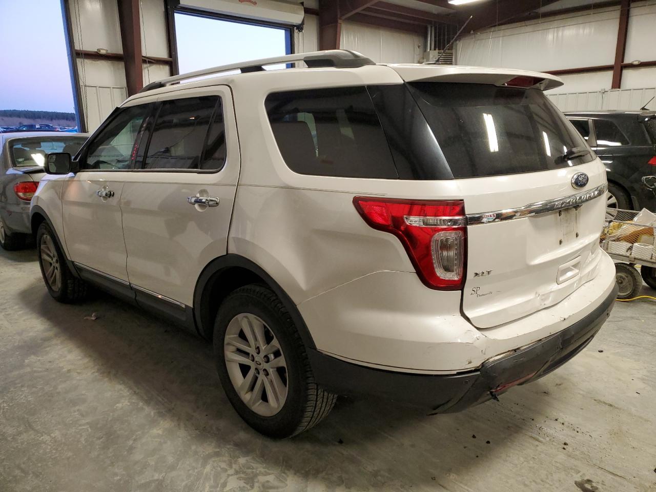 2013 FORD EXPLORER X - Фото 2