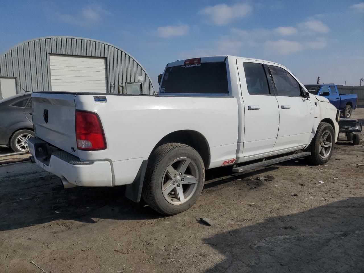 2017 RAM 1500 ST - Image 3