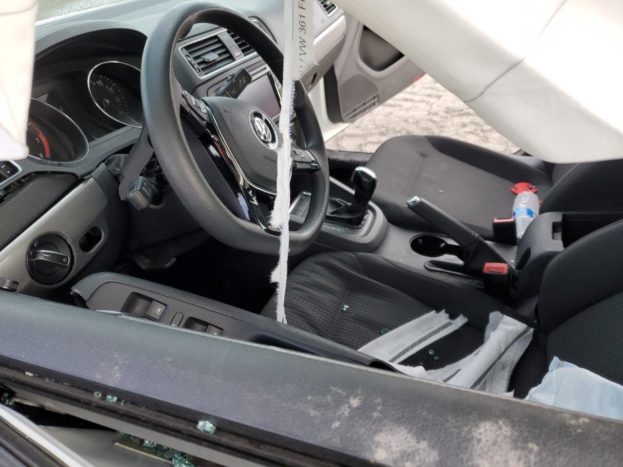 2016 VOLKSWAGEN JETTA SE - Image 7