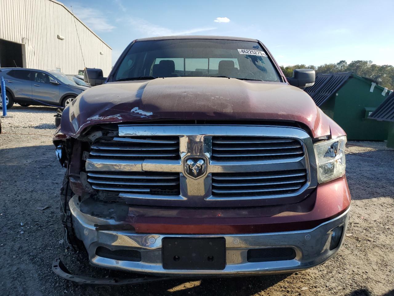 2017 RAM 1500 SLT - Image 5
