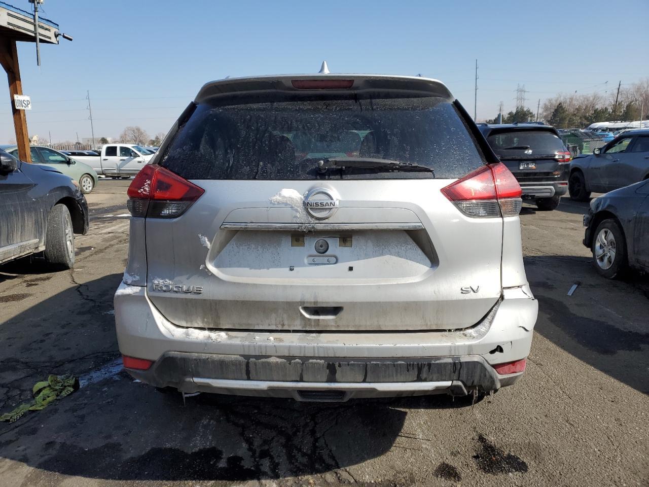 2017 NISSAN ROGUE S - Фото 6