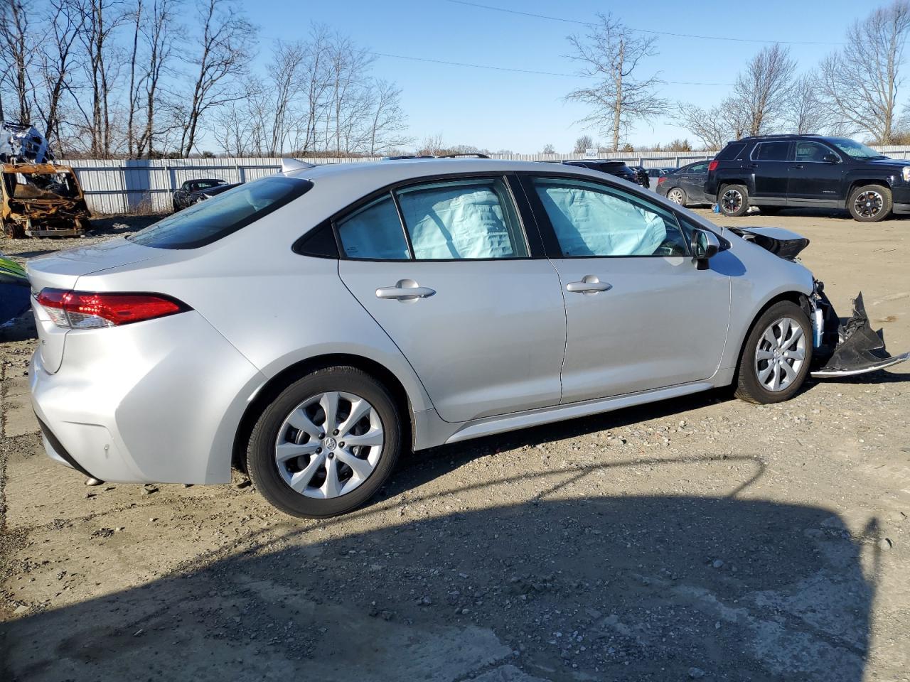 2021 TOYOTA COROLLA LE - Фото 3