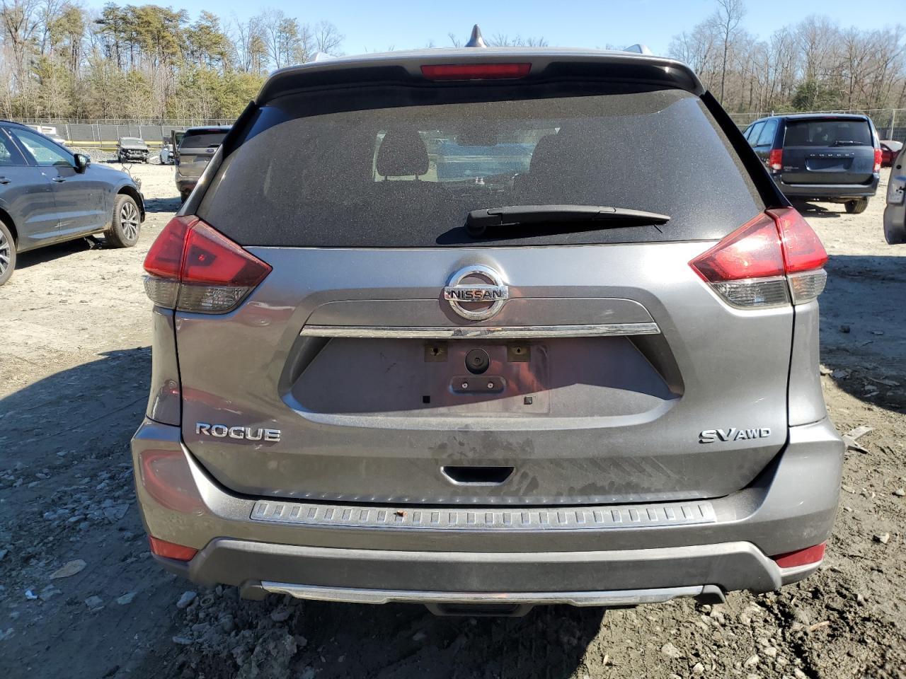 2017 NISSAN ROGUE S - Фото 6